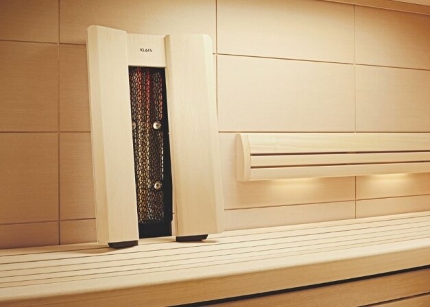 verstelbare infraplus straler in infraroodsauna klafs schuinaanzicht