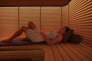 Gervi - - De S 11 Sauna - een Samenspel van KLAFS & Studio F.A. Porsche